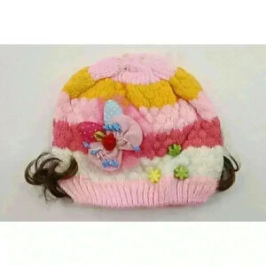 HAND knitted girl hat with knitted applique with beads for 3-6 year old. NEW.